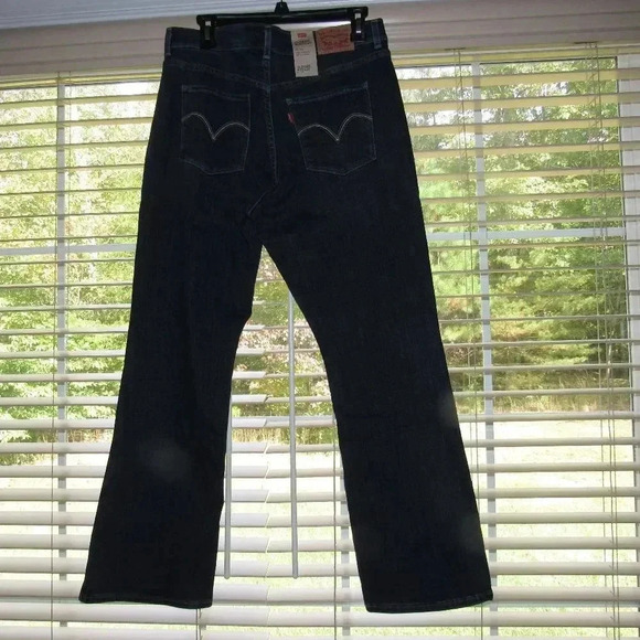 NWT LEVI’S Classic Boot Cut Sculpt Jeans Size 14S - Picture 4 of 12